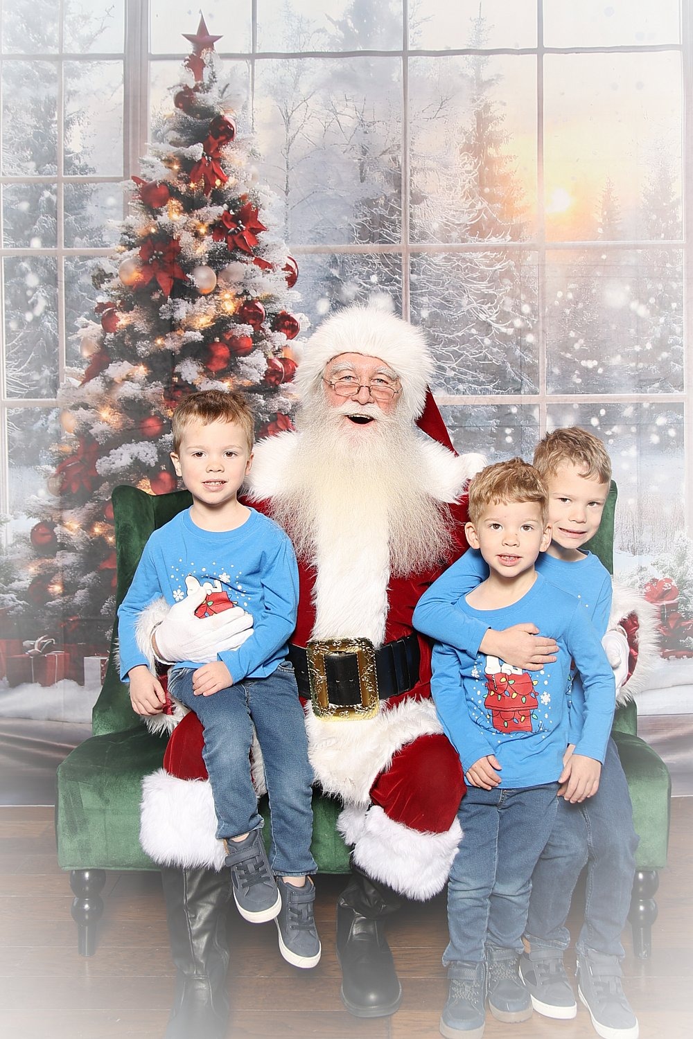 The Tribute HOA Photos with Santa 2025